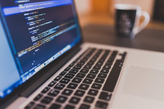 découvrez comment améliorer vos compétences en programmation grâce à des conseils pratiques, des ressources utiles et des projets stimulants. que vous soyez débutant ou développeur expérimenté, trouvez les outils nécessaires pour exceller dans le monde du développement logiciel.