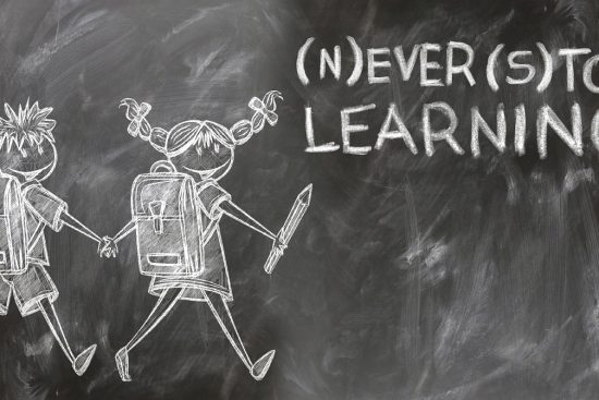 découvrez des méthodes d'enseignement engageantes qui captivent les élèves et favorisent l'apprentissage actif. transformez votre classe en un espace dynamique où les étudiants participent pleinement et développent leurs compétences de manière ludique et efficace.