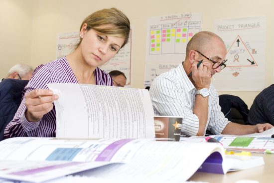 développez vos compétences en gestion de projet avec notre guide complet. découvrez les outils et techniques essentiels pour planifier, exécuter et réussir vos projets efficacement.