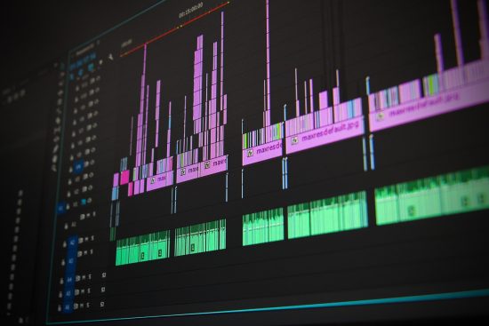 découvrez les compétences essentielles en montage vidéo pour transformer vos projets visuels. apprenez les techniques de découpage, d'assemblage et de post-production qui donneront vie à vos idées créatives. que vous soyez débutant ou professionnel, améliorez vos capacités d'édition et créez des vidéos captivantes.